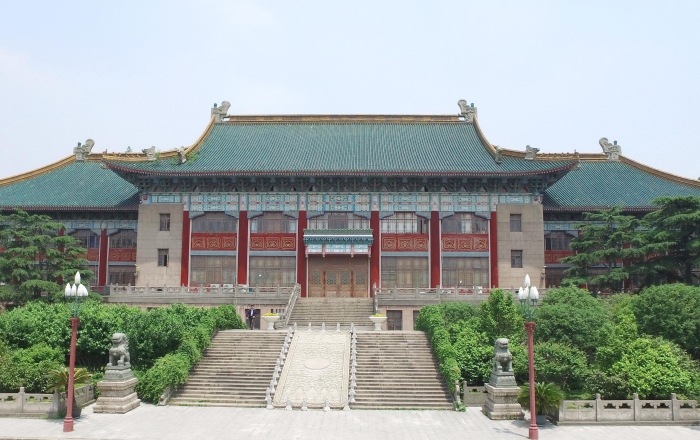 上海体育学院绿瓦大楼 